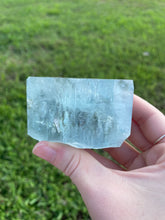 Load image into Gallery viewer, Aquamarine & Muscovite