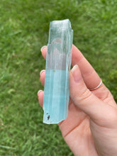 Load image into Gallery viewer, Aquamarine