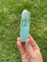 Load image into Gallery viewer, Aquamarine