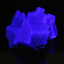 Load image into Gallery viewer, English Fluorite from the Cousin Jack Pocket - F1050