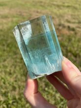 Load image into Gallery viewer, Aquamarine
