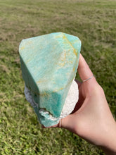 Load image into Gallery viewer, Amazonite and Albite
