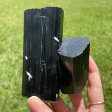 Load image into Gallery viewer, Tourmaline (var. Schorl)

