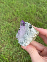 Load image into Gallery viewer, Las Vigas Amethyst with Epidote and Quartz
