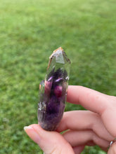 Load image into Gallery viewer, Guerrero Amethyst Point

