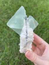 Load image into Gallery viewer, Octahedral Green Fluorite from Ruyuan Mine
