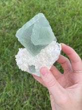 Load image into Gallery viewer, Octahedral Green Fluorite from Ruyuan Mine
