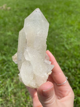 Load image into Gallery viewer, Double Terminated Quartz with Fluorite
