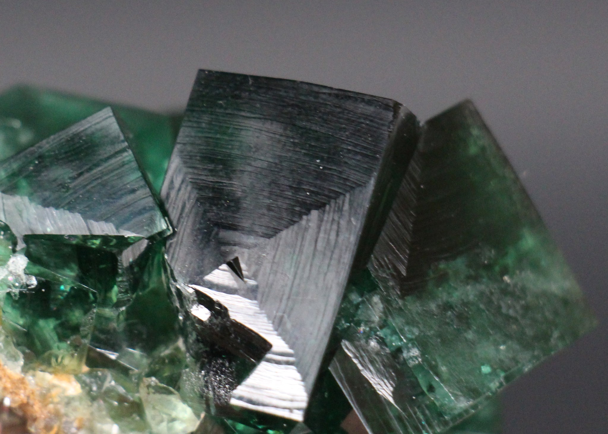 English Fluorite from the Cousin Jack Pocket - F1050 – Misty
