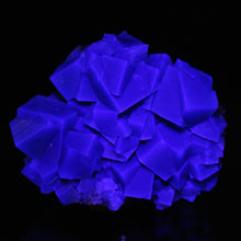 Load image into Gallery viewer, English Fluorite from the Cousin Jack Pocket - F1063
