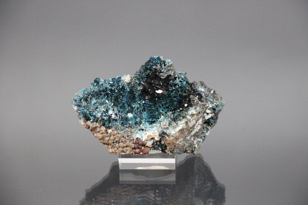 Kulanite on Stand